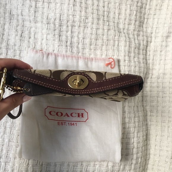 Authentic Coach Wristlet - Picture 3 of 5